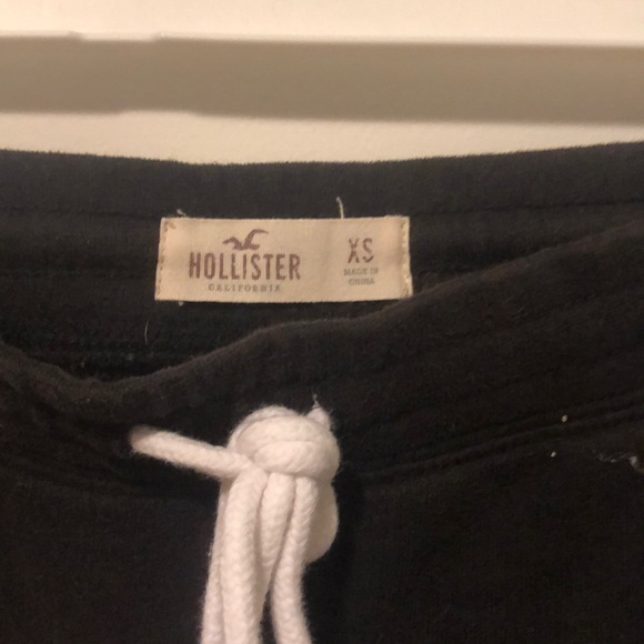 Hollister shorts - Picture 2 of 3